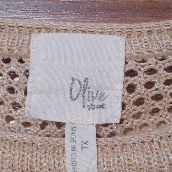 Olive Street Tan Open Knit Sweater Size XL - Picture 6 of 9